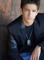 Aramis Knight