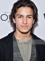 Aramis Knight