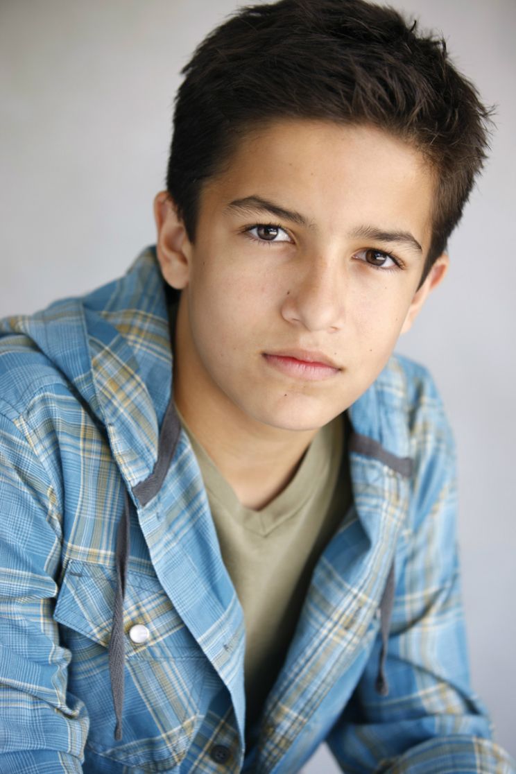 Aramis Knight