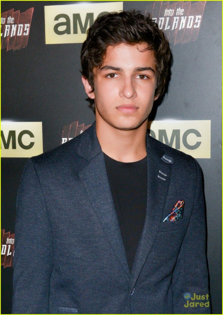 Aramis Knight