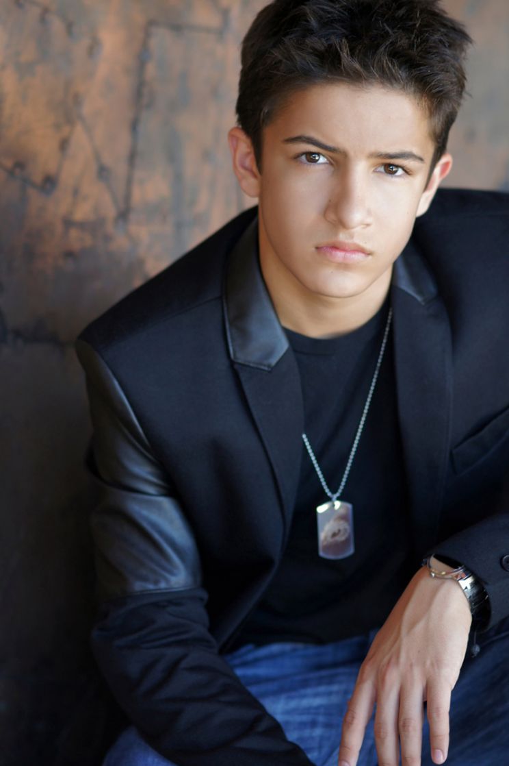 Pictures of Aramis Knight