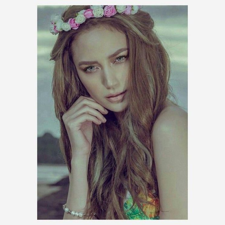 Arci Muñoz