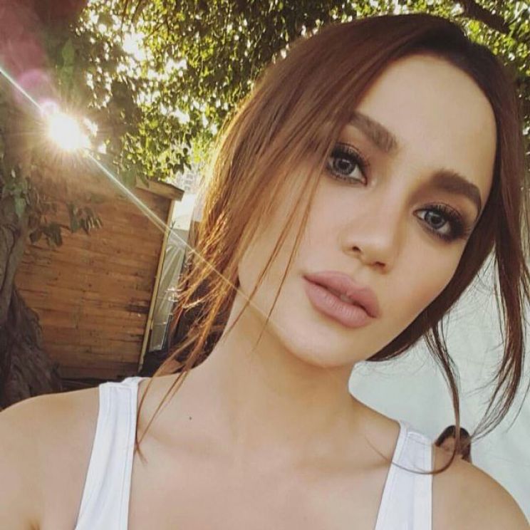 Arci Muñoz