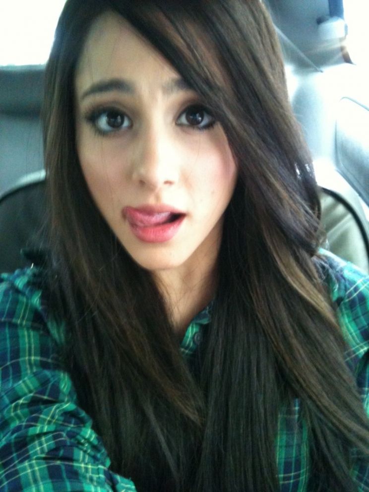 Pictures of Ariana Jollee