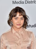 Ariela Barer