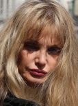 Arielle Dombasle