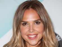 Arielle Kebbel #40420 picture (Landscape Medium)