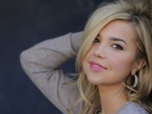 Arielle Kebbel