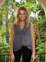 Arielle Vandenberg