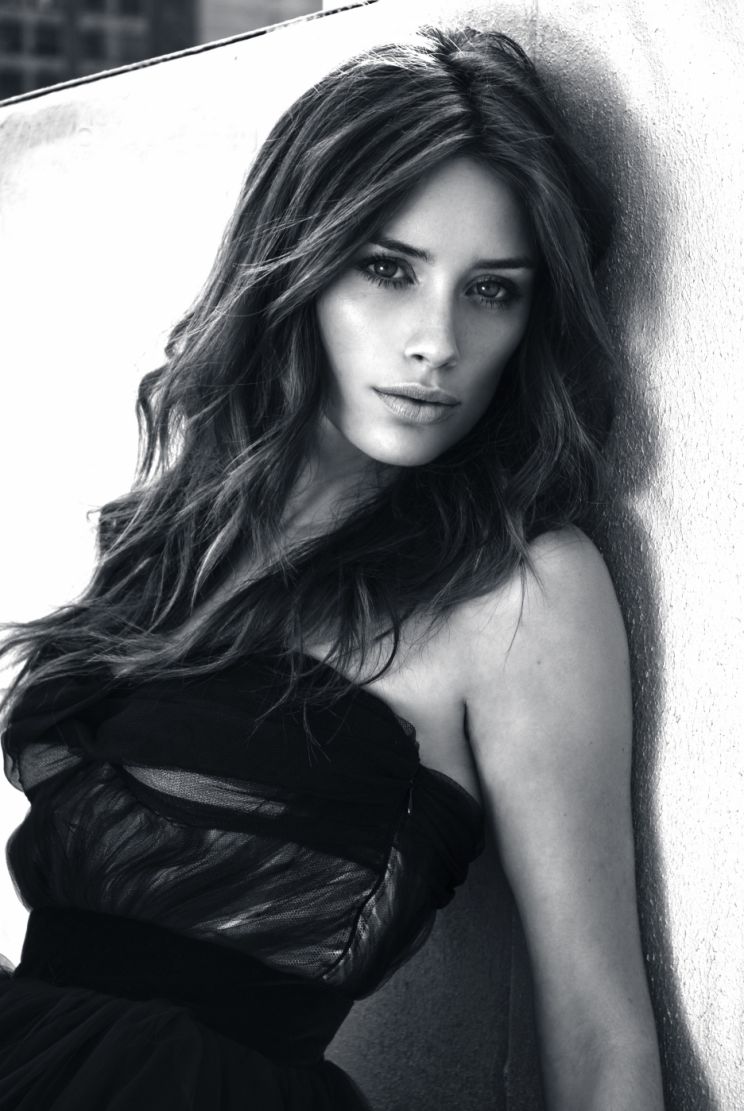 Arielle Vandenberg