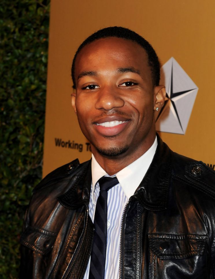 Arlen Escarpeta