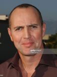 Arnold Vosloo