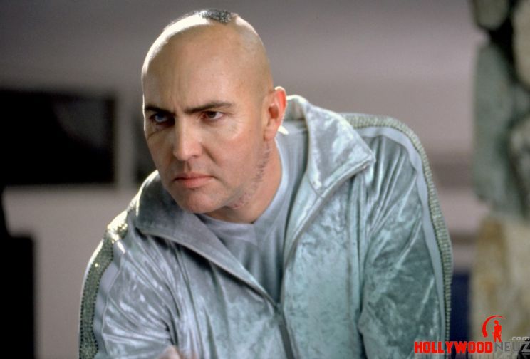 Arnold Vosloo