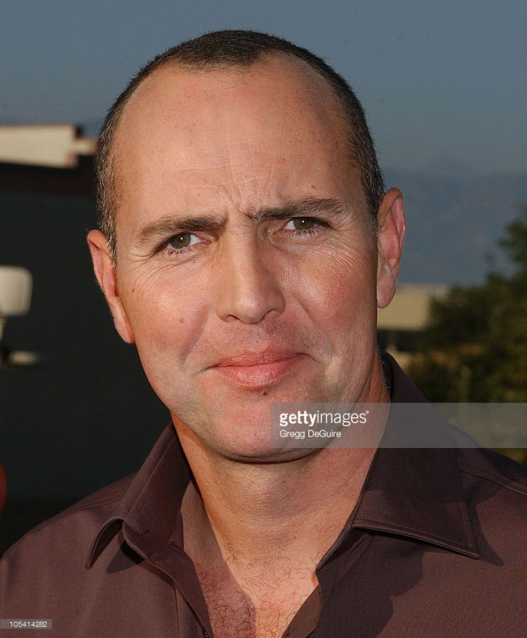 Arnold Vosloo