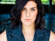 Arryn Zech