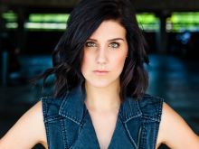 Arryn Zech
