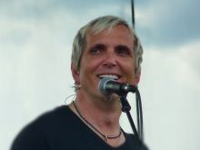 Art Alexakis