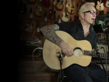 Art Alexakis