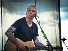 Art Alexakis