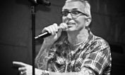 Art Alexakis