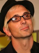 Art Alexakis