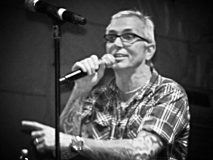 Art Alexakis