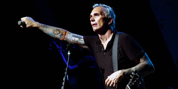 Art Alexakis