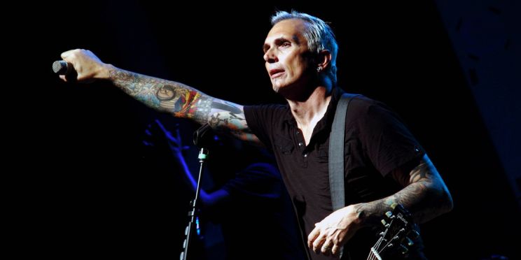 Art Alexakis