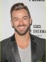 Artem Chigvintsev photo