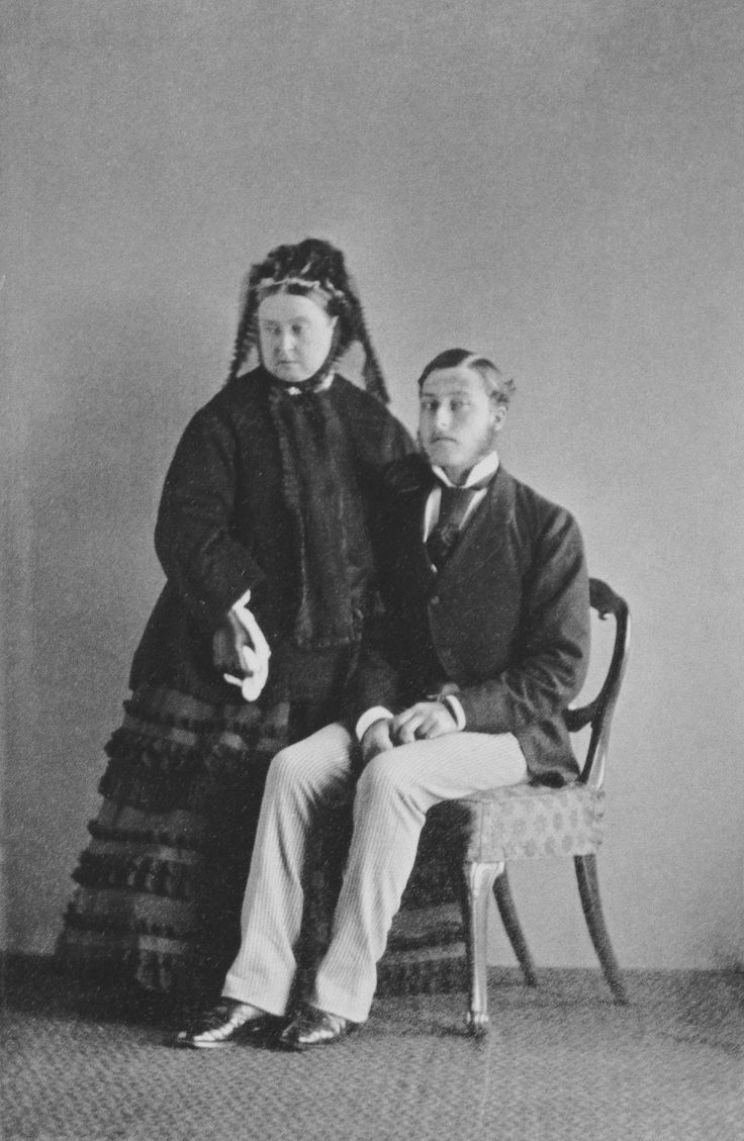 Arthur English