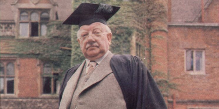 Arthur Lowe