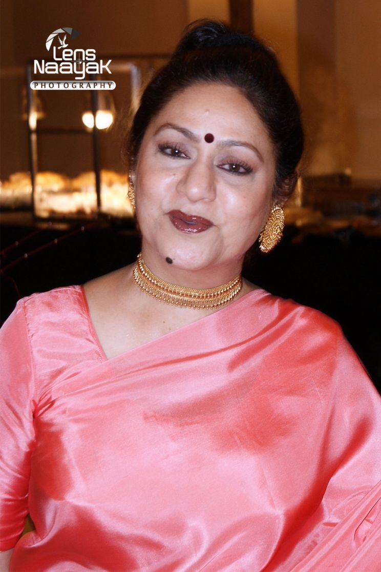 Pictures of Aruna Irani