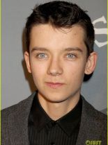 Asa Butterfield