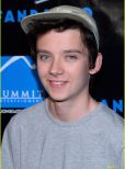 Asa Butterfield