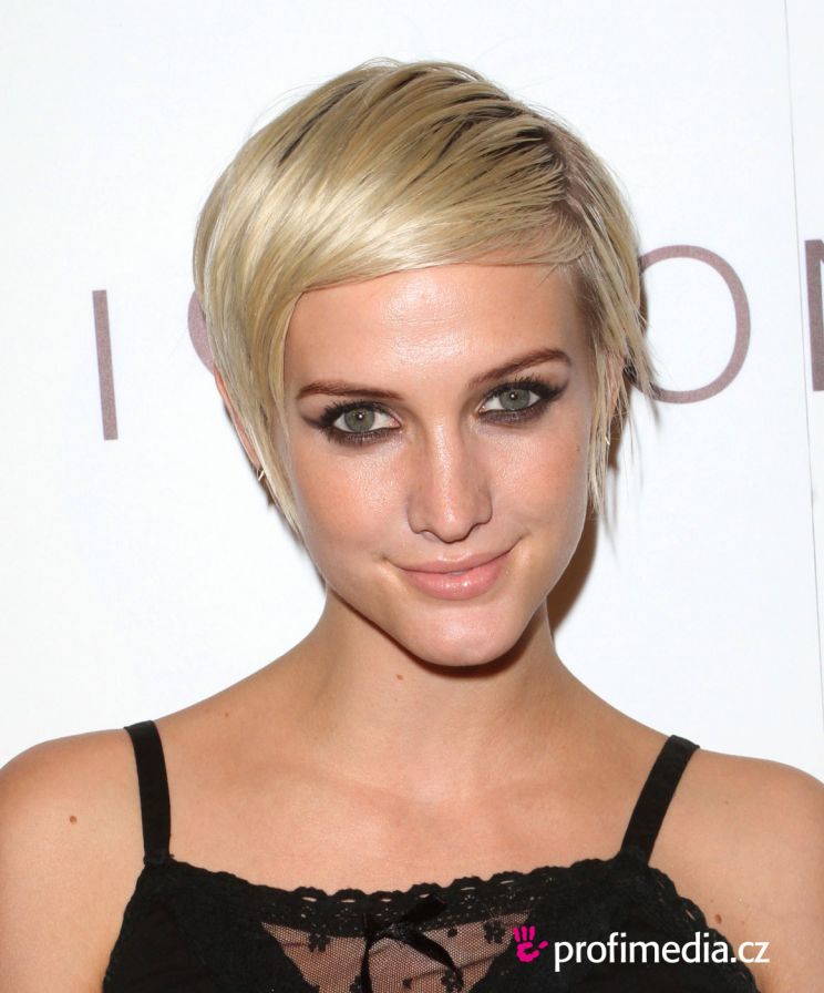 Ashlee Simpson