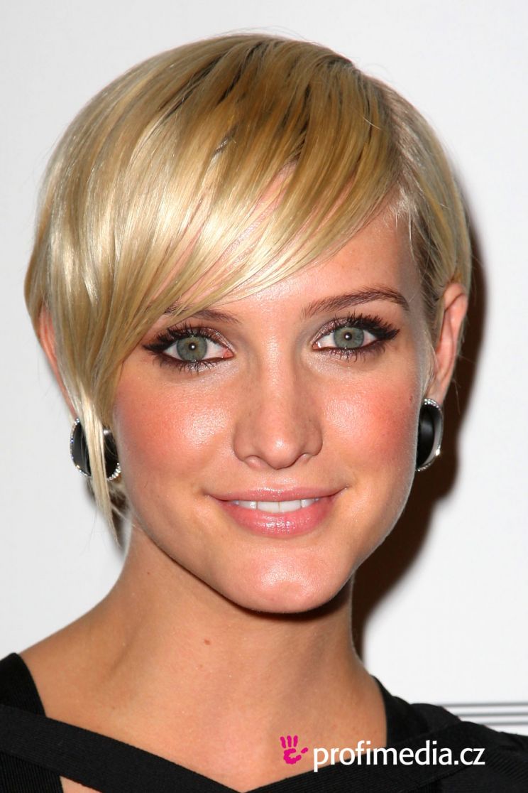 Ashlee Simpson