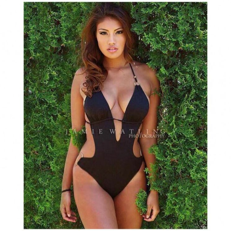 Ashley Callingbull, Wall Of Celebrities,Celebrities,download celebrities&ap...