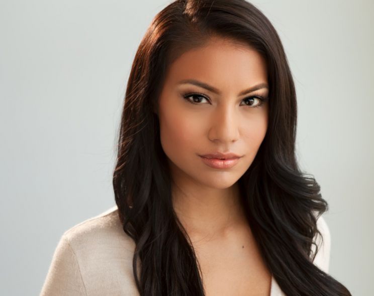 Ashley Callingbull