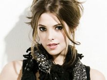 Ashley Greene