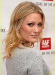 Ashley Hinshaw