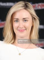 Ashley Johnson #13550 picture (Portrait Medium)