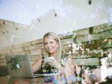 Ashley Knight photo