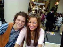 Ashley Leggat photo