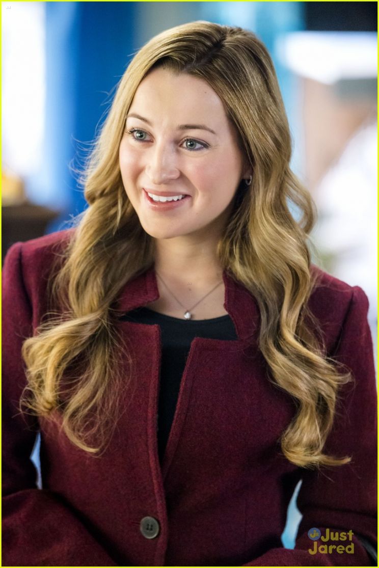 Ashley Leggat