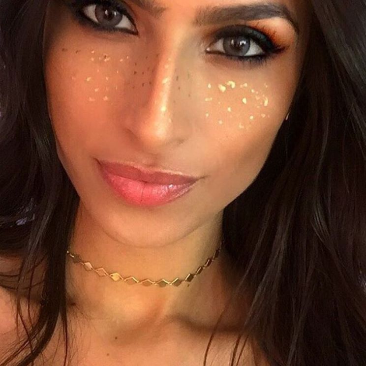 Ashley Mova