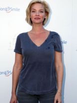 Ashley Scott photo