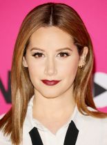 Ashley Tisdale photo