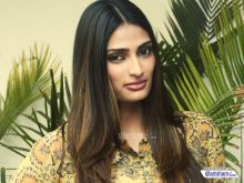 Athiya Shetty