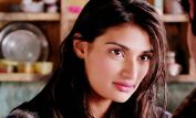 Athiya Shetty