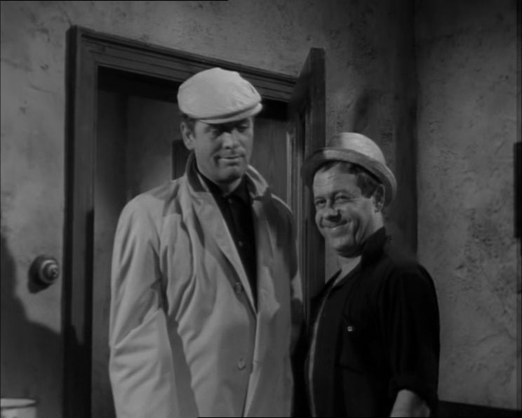 Aubrey Morris